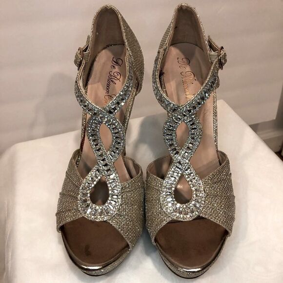 De Blossom Collection Alina nude/gold Strappy heels - Picture 15 of 15